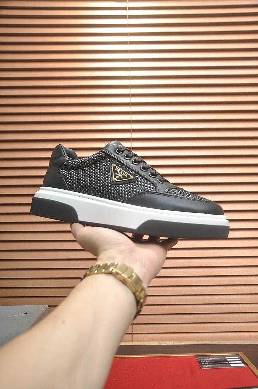 Men's shoes 💰580💶【PRADA】Top original, new season, high quality original goods, top imported calfskin with original imported glue, imported cowhide inside with original cowhide feet, original outsole! Quality guaranteed! Code 38-45 (45 customized)